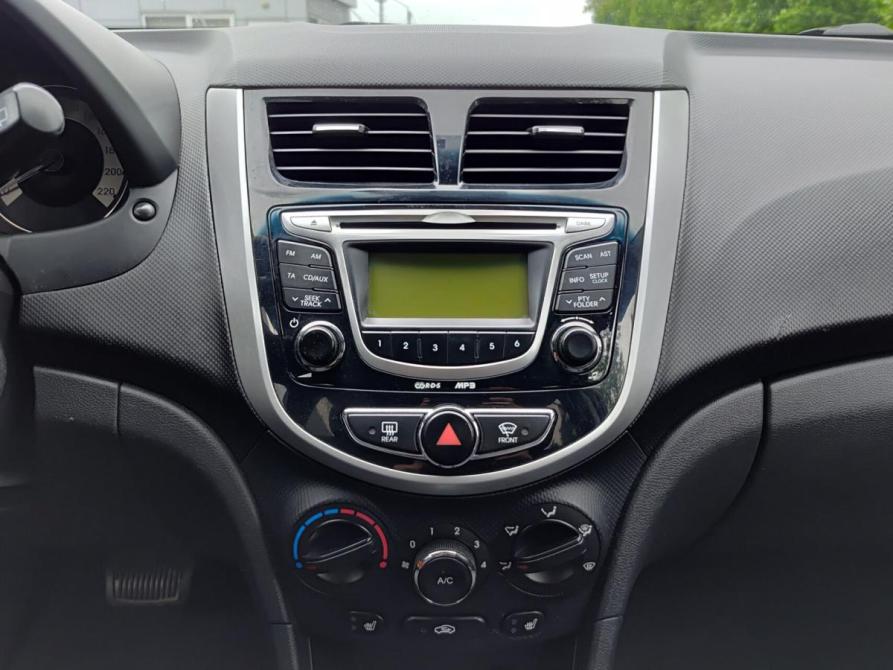 Hyundai Solaris I Чебоксары  - изображение 18