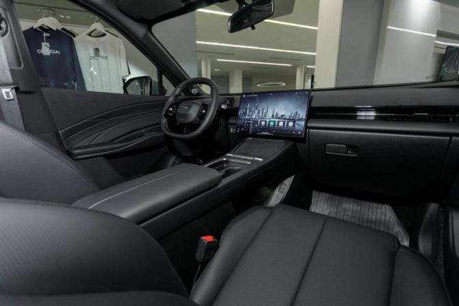 Новый Omoda C7 2026 года, цена 3 299 000 рублей, внедорожник, Автокод Объявления