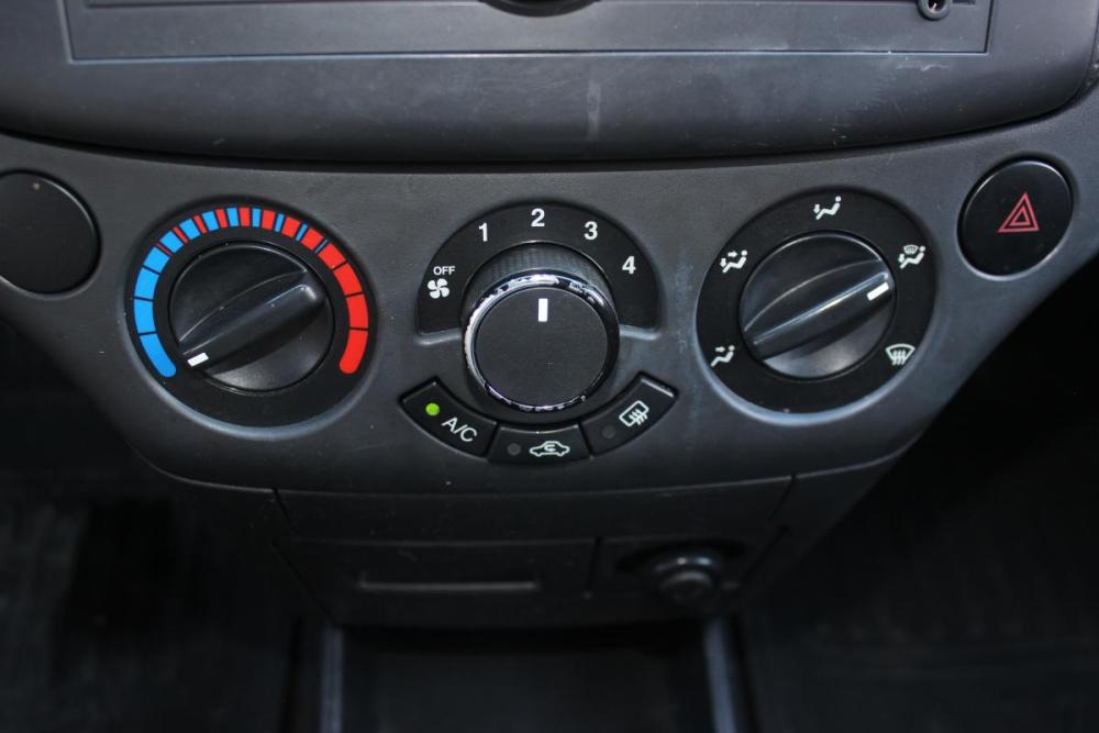 Chevrolet Aveo I Белгород  - изображение 20