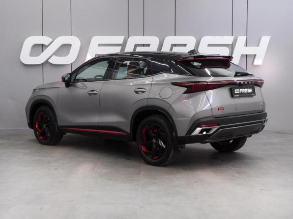 Omoda C5 I с пробегом 2023 года, цена 1 799 000 рублей, 30796 км, внедорожник, Автокод Объявления