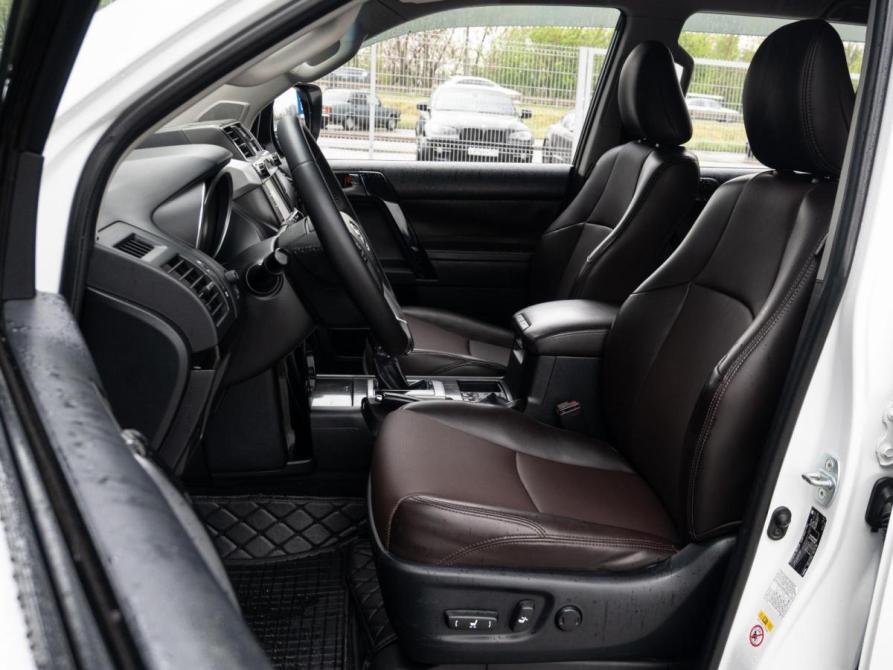 Toyota Land Cruiser Prado 150 Series Рестайлинг 1 Краснодар  - изображение 10