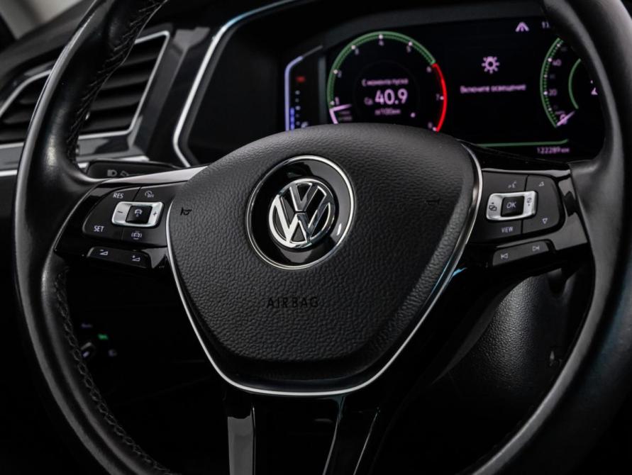 Volkswagen Tiguan II Санкт-Петербург  - изображение 15
