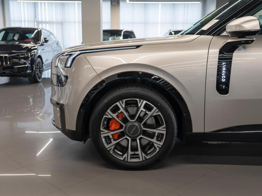 Lynk &amp; Co 900 Москва  - изображение 35