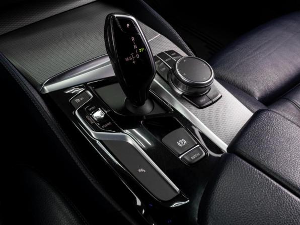 BMW 5 серии VII (G30/G31/G38) с пробегом 2017 года, цена 3 649 000 рублей, 168380 км, седан, Автокод Объявления