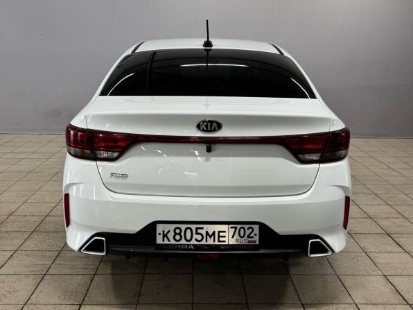 Kia Rio IV Рестайлинг с пробегом 2021 года, цена 1 330 000 рублей, 109510 км, седан, Автокод Объявления