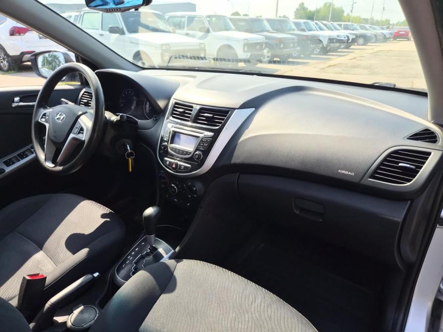 Hyundai Solaris I Саратов  - изображение 32