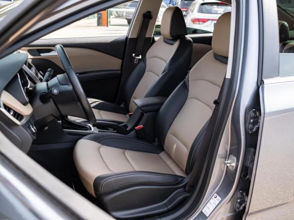 Chevrolet Monza II с пробегом 2022 года, цена 1 549 000 рублей, 53027 км, седан, Автокод Объявления