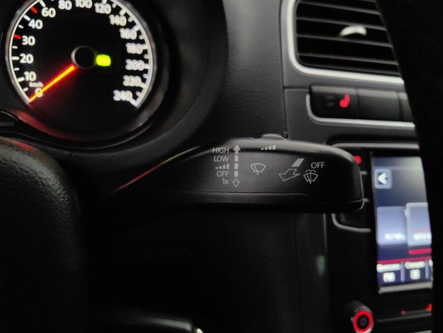 Volkswagen Polo V Рестайлинг Подольск  - изображение 20