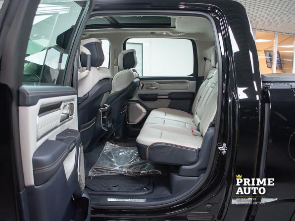 Ram 1500 V Рестайлинг с пробегом 2025 года, цена 10 599 000 рублей, 34 км, offers.body_type.unknown, Автокод Объявления