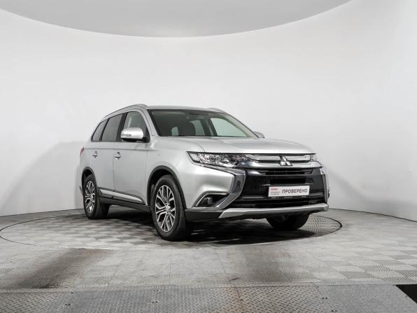 Mitsubishi Outlander III Рестайлинг 2 с пробегом 2017 года, цена 1 749 000 рублей, 153000 км, внедорожник, Автокод Объявления