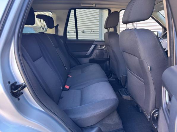 Land Rover Freelander II Рестайлинг с пробегом 2011 года, цена 1 255 000 рублей, 156184 км, внедорожник, Автокод Объявления