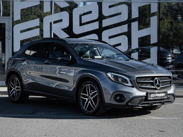Mercedes-Benz GLA I (X156) Рестайлинг с пробегом 2019 года, цена 2 019 700 рублей, 184505 км, внедорожник, Автокод Объявления