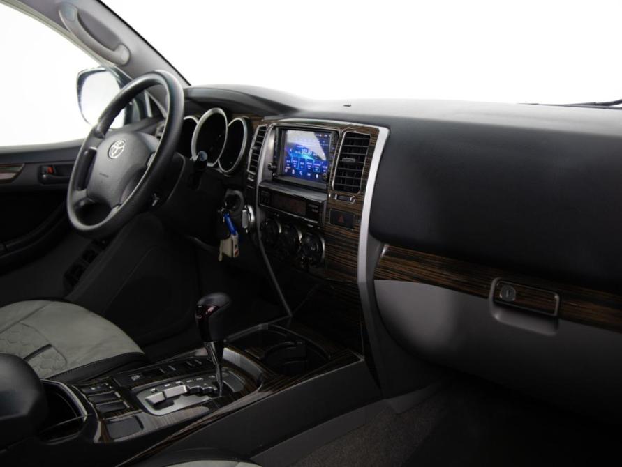 Toyota 4Runner IV Рестайлинг Санкт-Петербург  - изображение 11