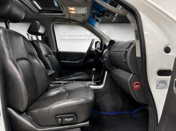 Nissan Pathfinder III Рестайлинг с пробегом 2011 года, цена 1 445 000 рублей, 330000 км, внедорожник, Автокод Объявления