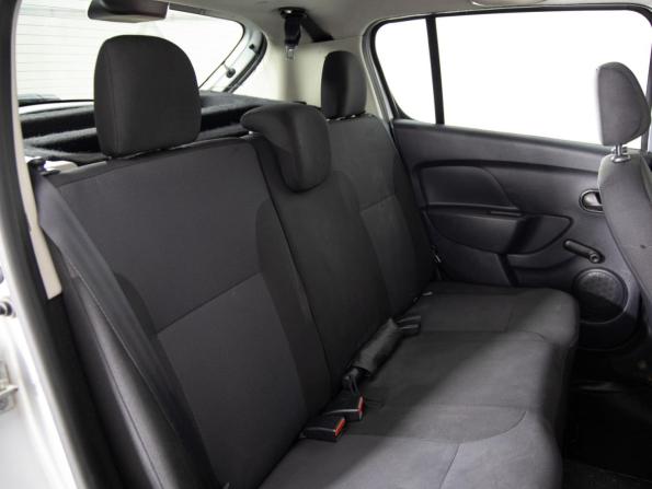 Renault Sandero II с пробегом 2014 года, цена 799 000 рублей, 84488 км, хэтчбек, Автокод Объявления