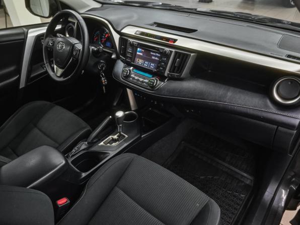 Toyota RAV4 IV (XA40) с пробегом 2013 года, цена 2 769 000 рублей, 196223 км, внедорожник, Автокод Объявления