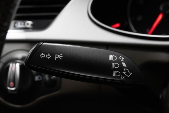 Audi A4 IV (B8) Рестайлинг с пробегом 2015 года, цена 1 449 000 рублей, 185417 км, седан, Автокод Объявления