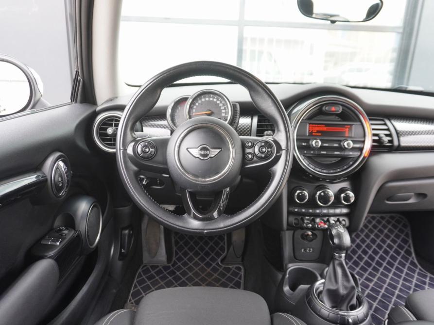 Mini Hatch III (F55/F56) Москва  - изображение 12