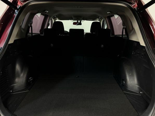 Toyota RAV4 IV (XA40) Рестайлинг с пробегом 2017 года, цена 2 585 000 рублей, 80000 км, внедорожник, Автокод Объявления