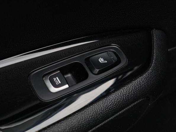 Kia Optima IV Рестайлинг с пробегом 2018 года, цена 1 990 000 рублей, 112996 км, седан, Автокод Объявления
