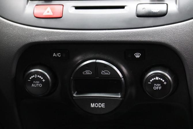 Kia Rio II Рестайлинг с пробегом 2011 года, цена 695 170 рублей, 89038 км, хэтчбек, Автокод Объявления