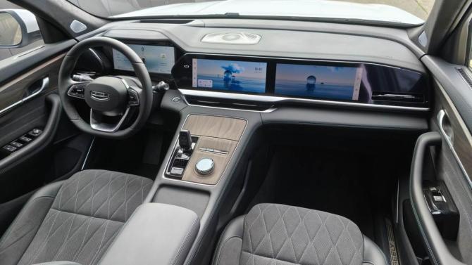 Новый Geely Monjaro I 2026 года, цена 4 954 990 рублей, внедорожник, Автокод Объявления