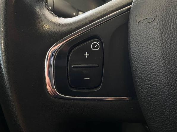 Renault Kaptur I с пробегом 2019 года, цена 1 817 000 рублей, 100664 км, внедорожник, Автокод Объявления
