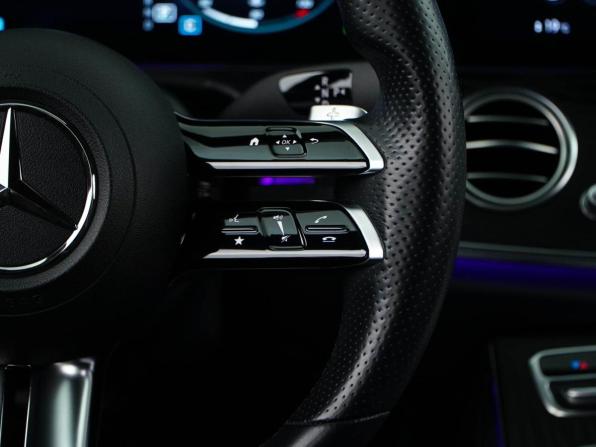 Mercedes-Benz E-Класс V (W213 S213 C238) Рестайлинг с пробегом 2021 года, цена 4 999 434 рубля, 65712 км, седан, Автокод Объявления
