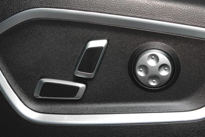 Geely Tugella I Рестайлинг с пробегом 2022 года, цена 2 599 000 рублей, 135788 км, внедорожник, Автокод Объявления