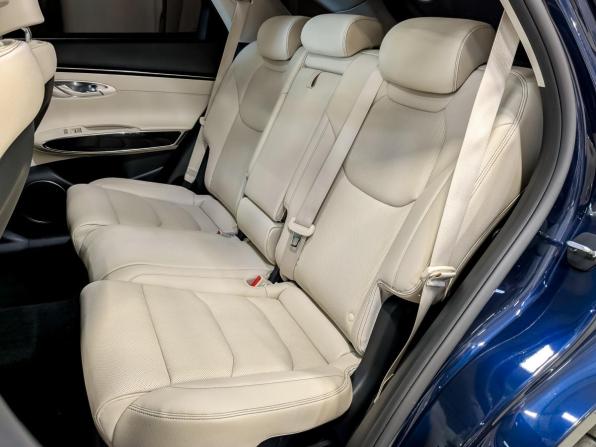 Genesis GV70 I с пробегом 2021 года, цена 4 550 000 рублей, 44302 км, внедорожник, Автокод Объявления