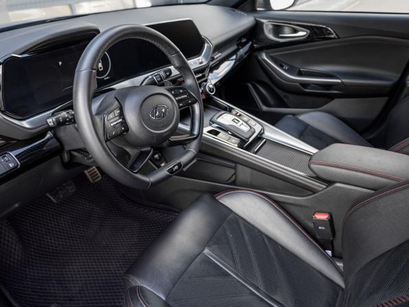 Hyundai Lafesta I Рестайлинг с пробегом 2023 года, цена 2 580 000 рублей, 34149 км, седан, Автокод Объявления