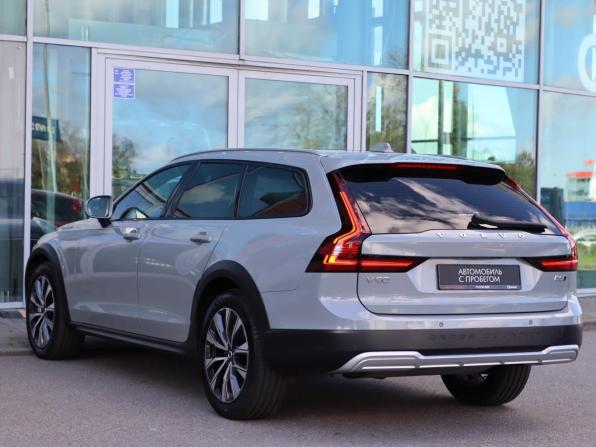 Volvo V90 Cross Country I Рестайлинг с пробегом 2024 года, цена 7 125 000 рублей, 19614 км, универсал, Автокод Объявления