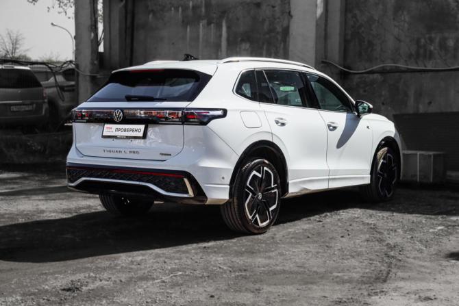 Volkswagen Tiguan III (China Market) с пробегом 2024 года, цена 4 350 000 рублей, 30737 км, внедорожник, Автокод Объявления