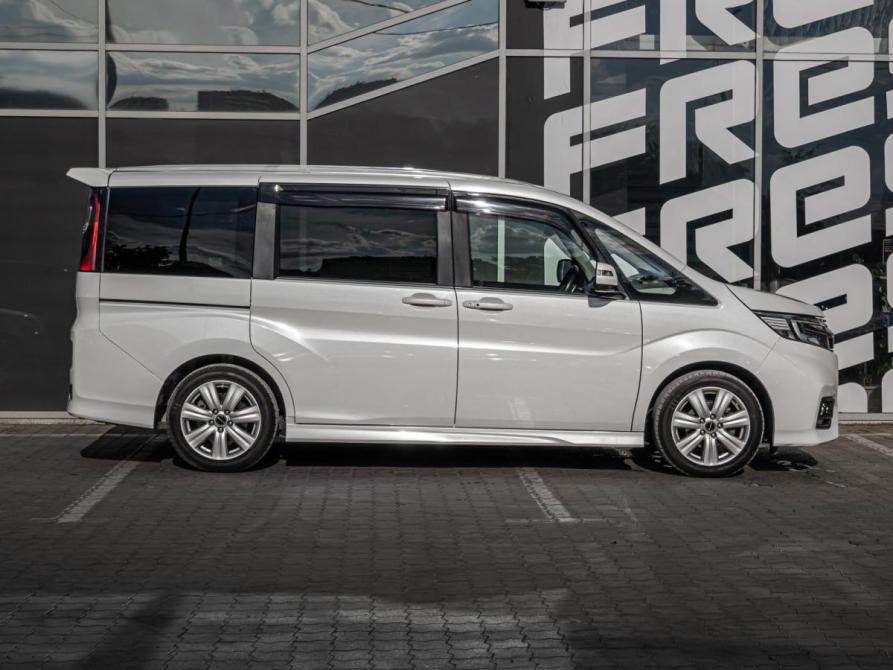 Honda Stepwgn V Рестайлинг Краснодар  - изображение 5