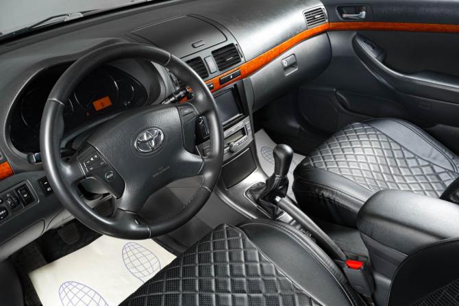Toyota Avensis II Рестайлинг с пробегом 2008 года, цена 999 000 рублей, 322000 км, седан, Автокод Объявления