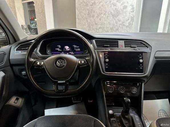 Volkswagen Tiguan II с пробегом 2020 года, цена 2 695 000 рублей, 104045 км, внедорожник, Автокод Объявления