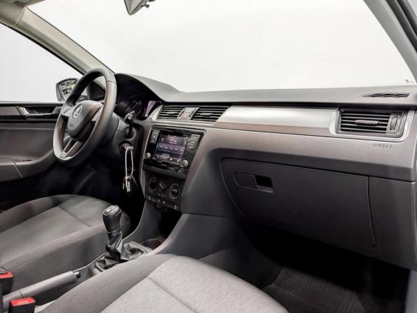 Skoda Rapid I Рестайлинг с пробегом 2018 года, цена 1 165 000 рублей, 85625 км, лифтбек, Автокод Объявления