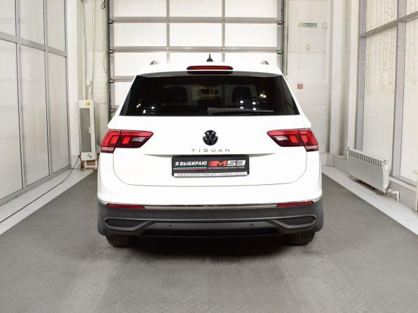 Volkswagen Tiguan II Рестайлинг с пробегом 2022 года, цена 2 131 999 рублей, 214604 км, внедорожник, Автокод Объявления