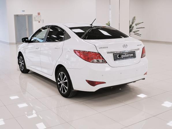 Hyundai Solaris I Рестайлинг с пробегом 2015 года, цена 803 000 рублей, 180800 км, седан, Автокод Объявления