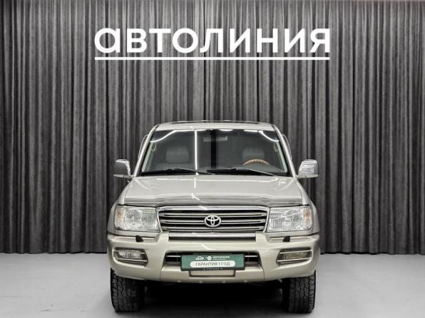 Toyota Land Cruiser 100 Series Рестайлинг 2 с пробегом 2005 года, цена 1 999 000 рублей, 340000 км, внедорожник, Автокод Объявления