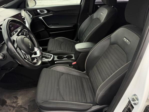 Kia Ceed III Рестайлинг с пробегом 2021 года, цена 1 885 000 рублей, 70339 км, универсал, Автокод Объявления