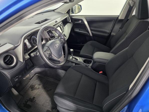 Toyota RAV4 IV (XA40) Рестайлинг с пробегом 2015 года, цена 1 797 000 рублей, 69712 км, внедорожник, Автокод Объявления