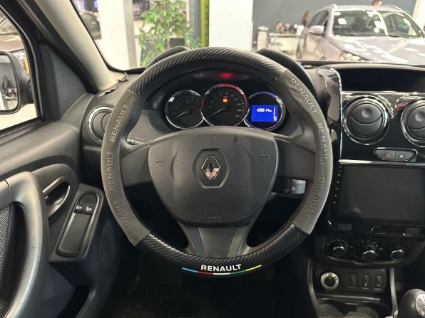 Renault Duster I Рестайлинг с пробегом 2018 года, цена 1 300 000 рублей, 120600 км, внедорожник, Автокод Объявления