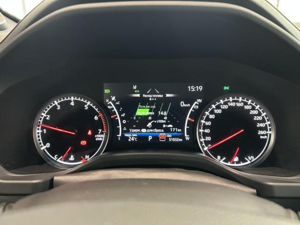 Toyota Land Cruiser 300 Series с пробегом 2022 года, цена 10 979 000 рублей, 51016 км, внедорожник, Автокод Объявления