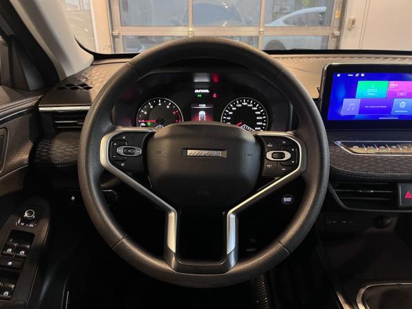 Haval Jolion I с пробегом 2023 года, цена 1 875 000 рублей, 45727 км, внедорожник, Автокод Объявления