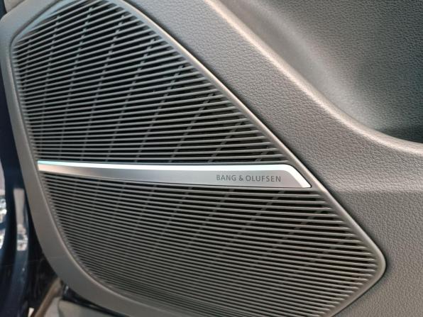 Audi Q8 I (4M) Рестайлинг с пробегом 2025 года, цена 16 500 000 рублей, 10 км, внедорожник, Автокод Объявления