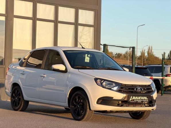 Lada (ВАЗ) Granta I Рестайлинг с пробегом 2023 года, цена 850 000 рублей, 33744 км, седан, Автокод Объявления