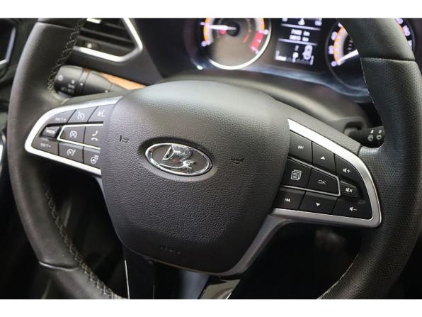 Lada (ВАЗ) Vesta I Рестайлинг (NG) с пробегом 2023 года, цена 1 254 000 рублей, 71062 км, седан, Автокод Объявления