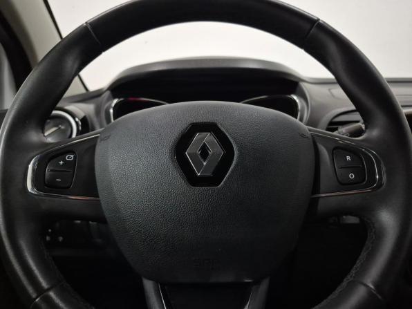 Renault Kaptur I с пробегом 2017 года, цена 1 360 000 рублей, 119280 км, внедорожник, Автокод Объявления