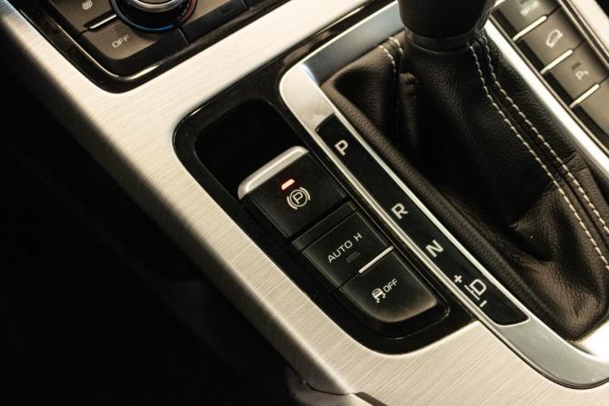 Geely Atlas I с пробегом 2019 года, цена 1 580 000 рублей, 123040 км, внедорожник, Автокод Объявления